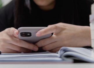 Uso de los móviles en las aulas