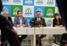 Reunión con el consejero para analizar la situación educativa